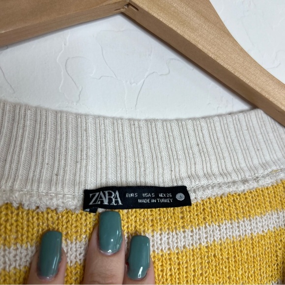 ZARA Rustic Yellow Stripe Oversized Knit Sweater Vest - Picture 5 of 7